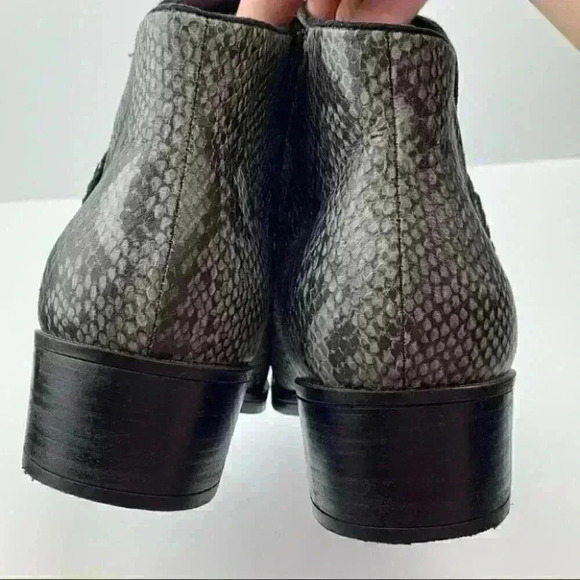 Baretraps Miesha ankle booties size 9.5 gray - Picture 8 of 12